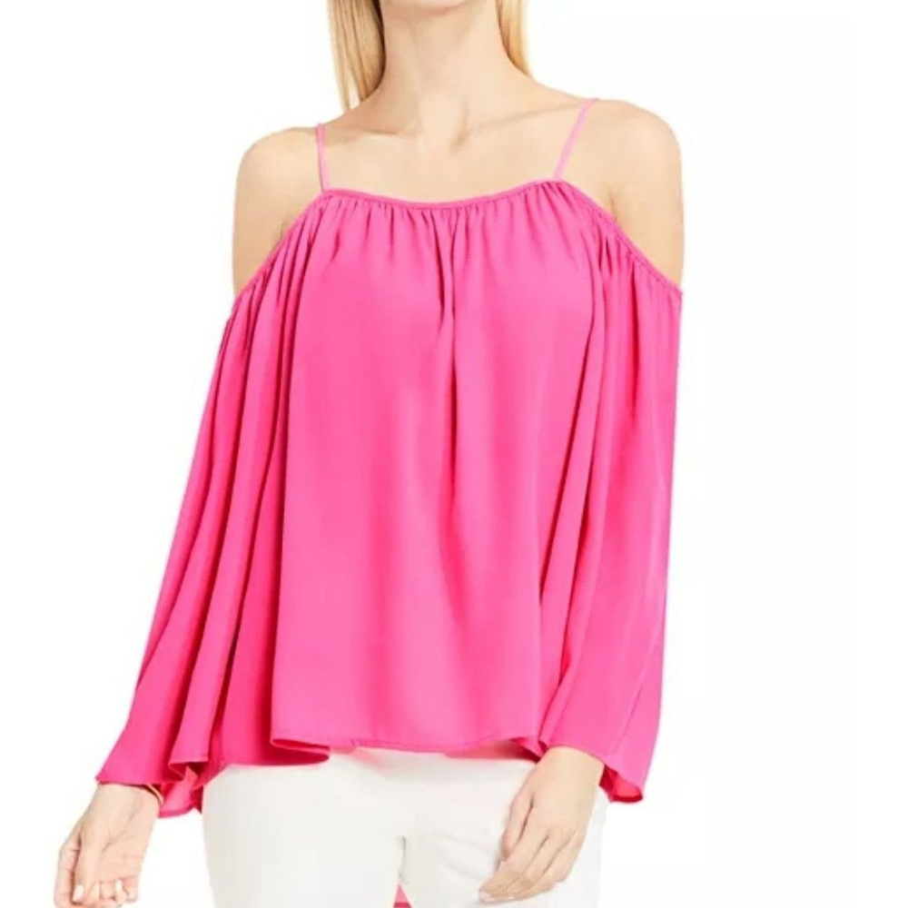 #23 Vince Camuto Size 2X Plus Size Cold Shoulder Flowy Top Blouse